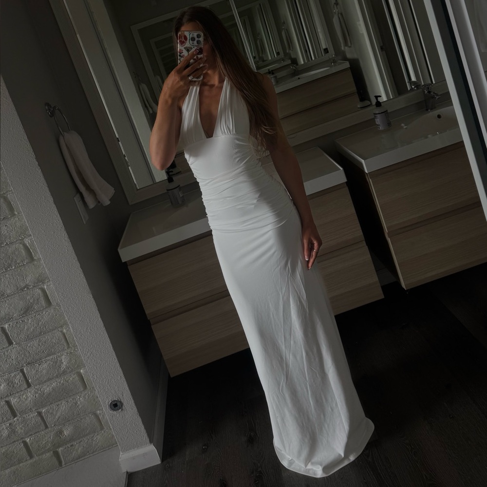 Peppermayo Ilaria Halter Maxi Dress White 0 Bridal - Picture 3 of 3